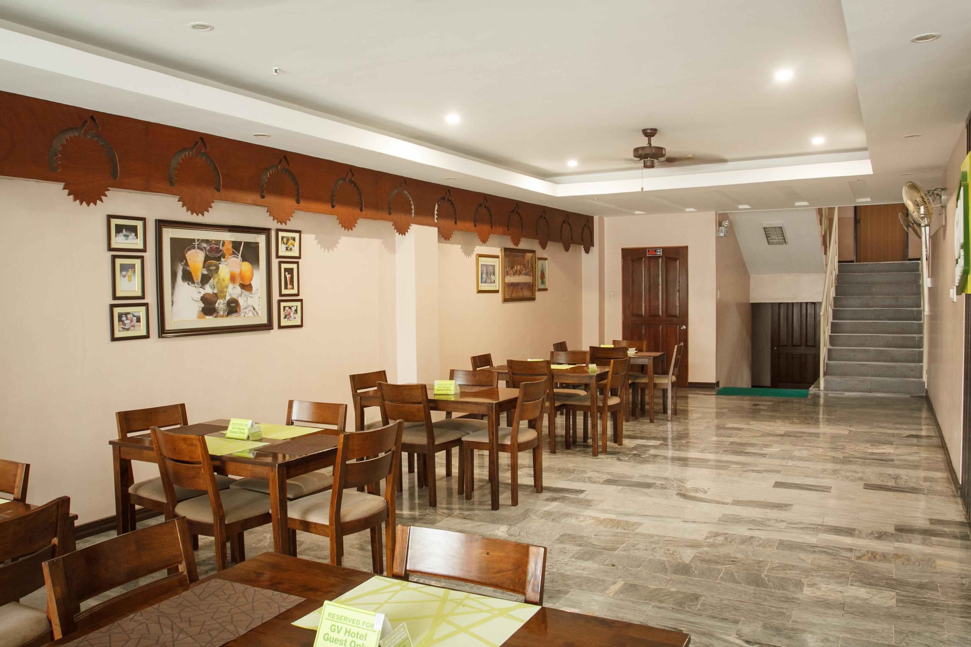 Gv Hotel - Davao City Esterno foto