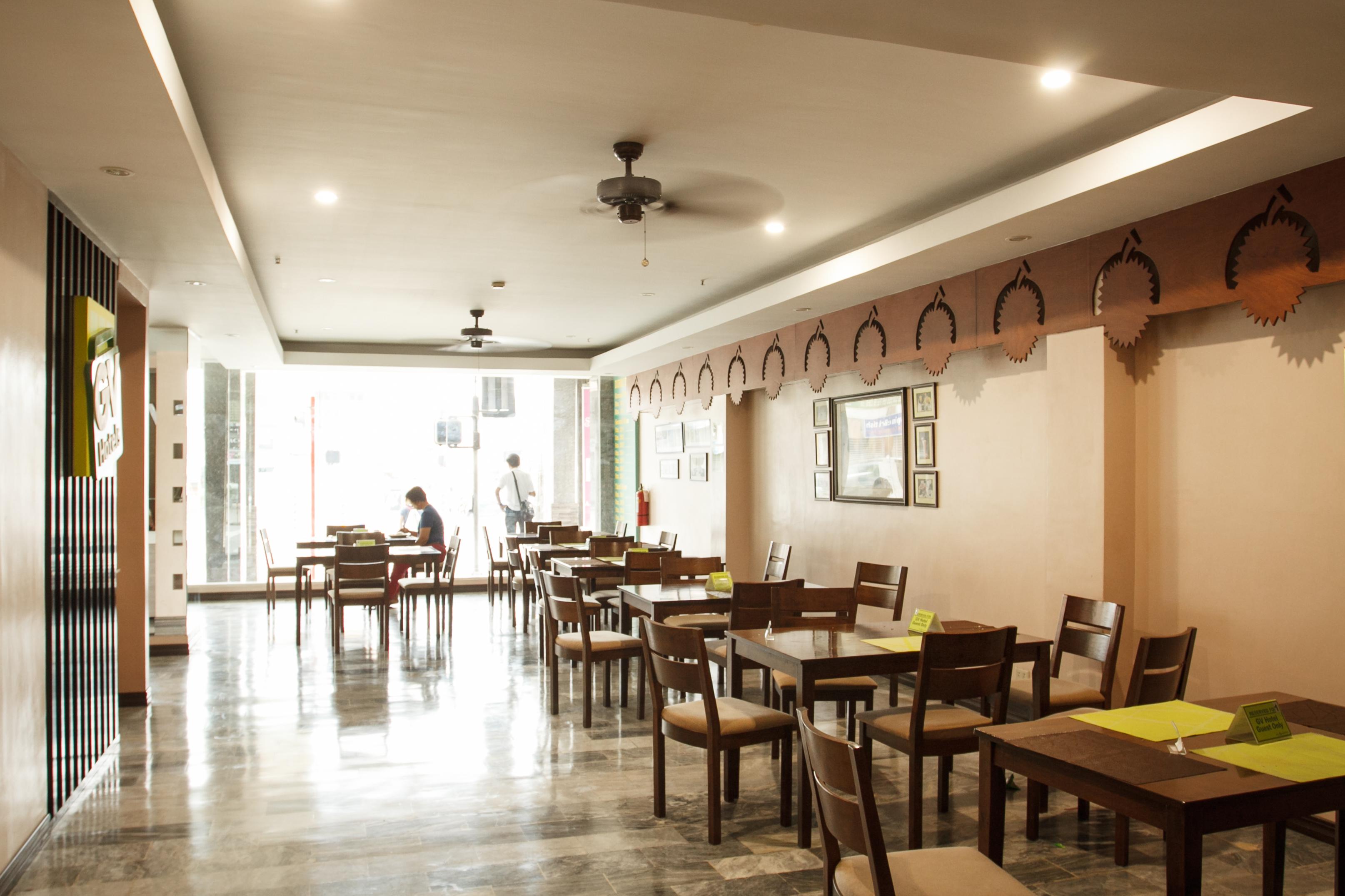 Gv Hotel - Davao City Esterno foto