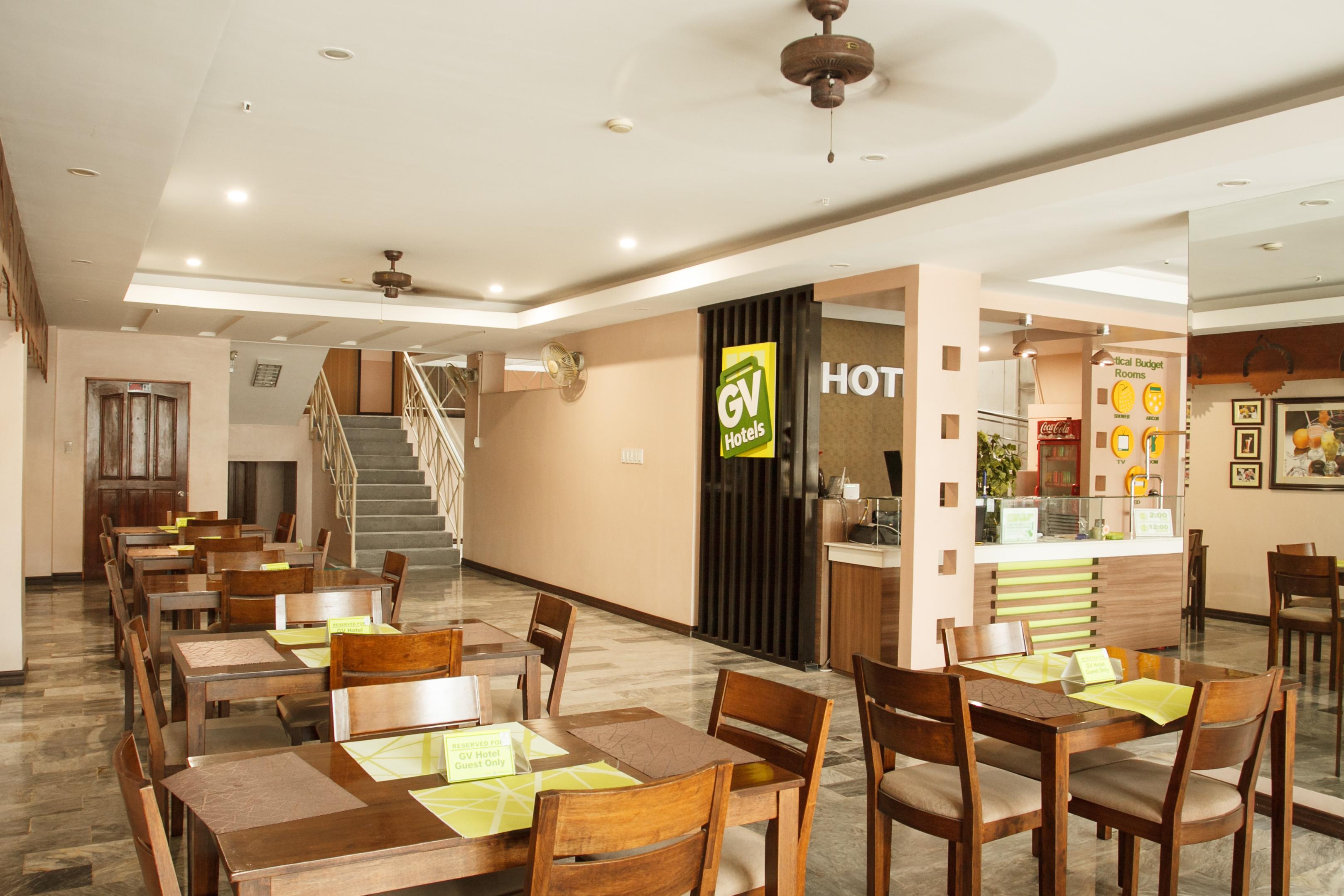Gv Hotel - Davao City Esterno foto